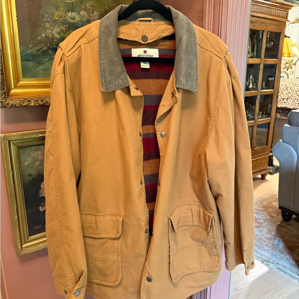 Mens Vintage Woolrich blanket-lined barn coat with corduroy collar